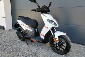 Ponad 20 skuterów w ofercie Kymco Piaggio Dostawa Transport MotoPKO!