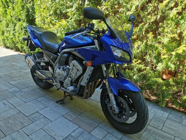 yamaha