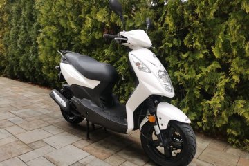 Ponad 20 skuterów w ofercie Piaggio Aprilia Raty Transport MotoPKO.